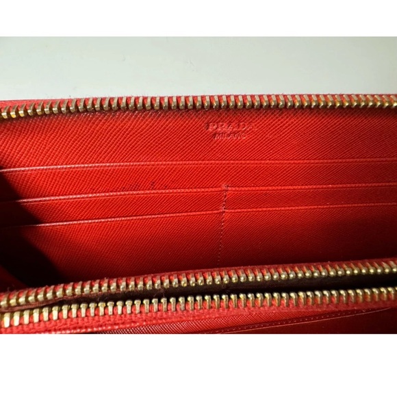 Auth Prada Red Saffiano Leather Wallet with Authenticity Card - Picture 3 of 6